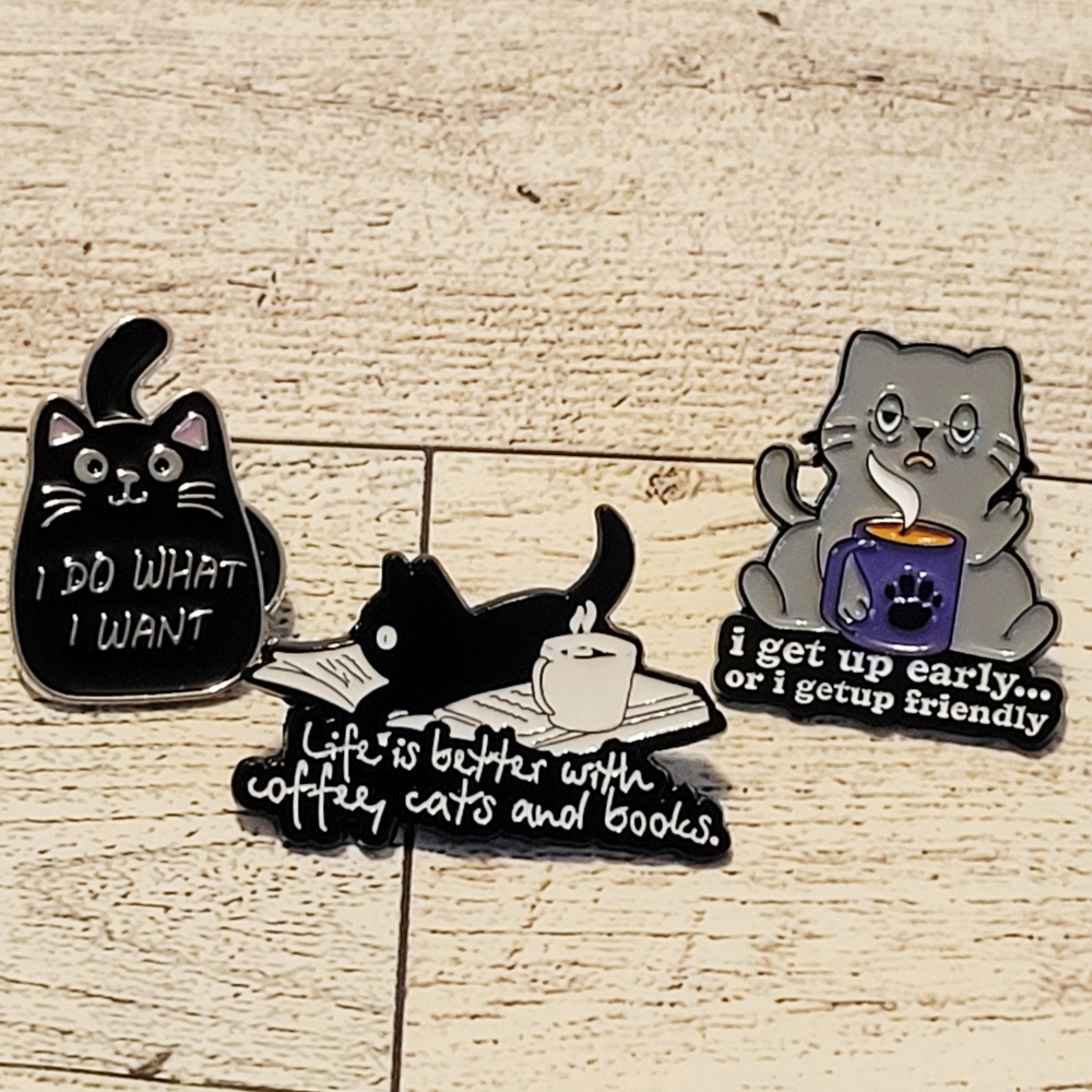 🖤Cat-Themed Enamel Pin Set - Black, Gray, White